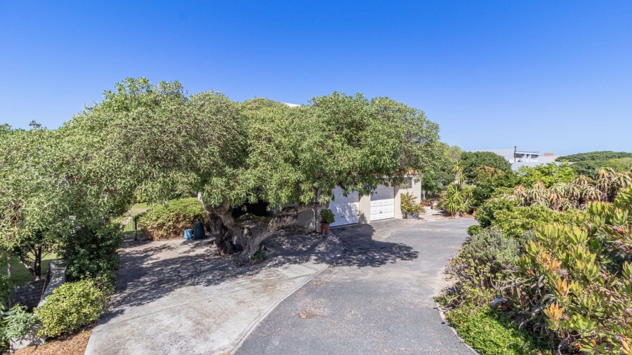 3 Bedroom Property for Sale in Franskraal Western Cape